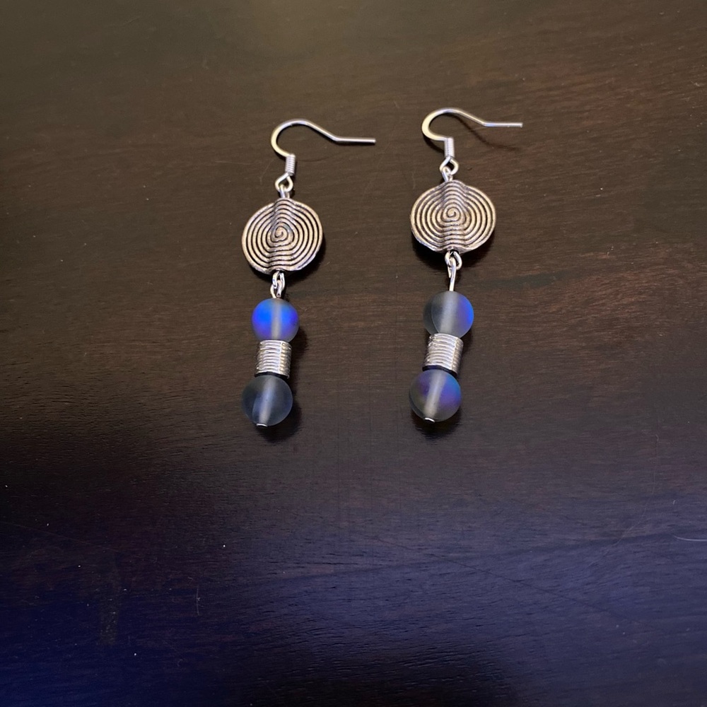 Spiral Silver and Blue Beaded Earrings - Picture 1 of 3